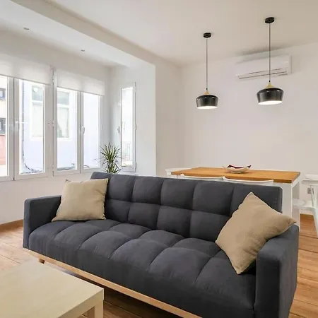 Cozy Apartment City Center Alicante Exterior photo