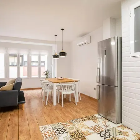 Cozy Apartment City Center Alicante Exterior photo